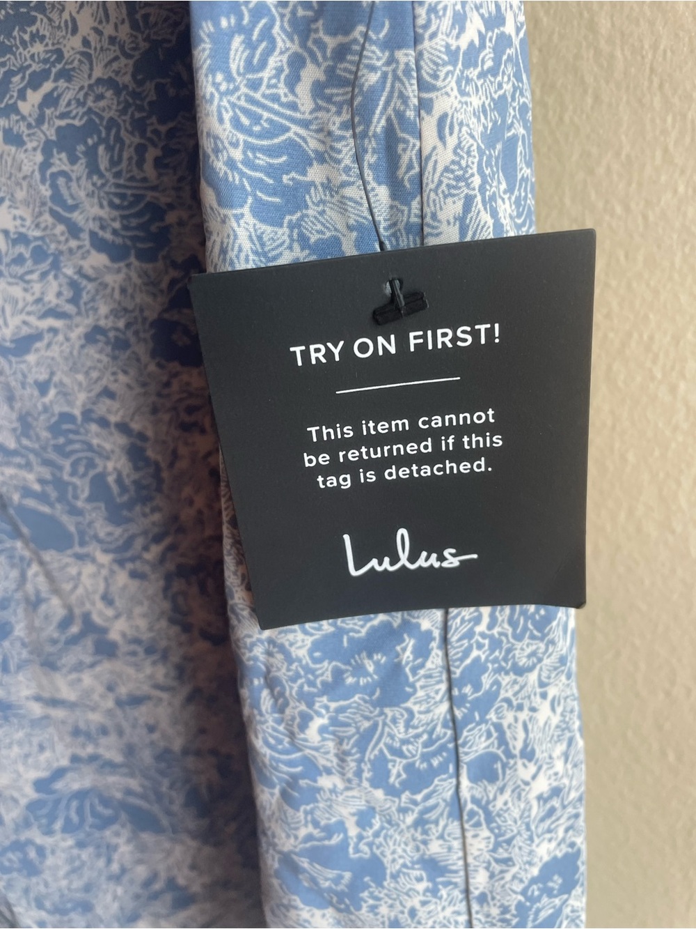New Lulu's Women Blue and White Floral Midi Dress Size Medium - Picture 4 of 11
